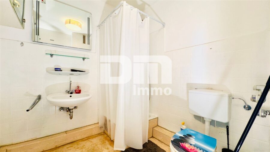 Wohnungspaket 3 Zimmer + Apartment mit Balkon, Panoramablick in Traumlage - WE2 Bad / Dusche